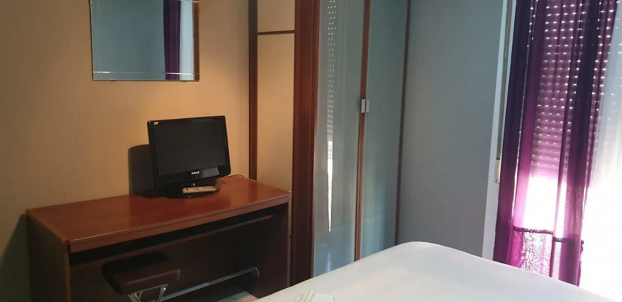 Apartamento Omar Playa Malaga Apartment